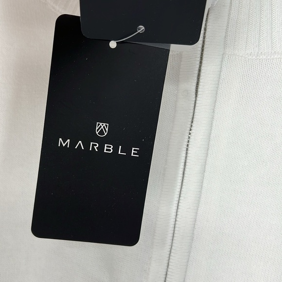 Marble NWT women’s white 1/4 zip large - Picture 3 of 6